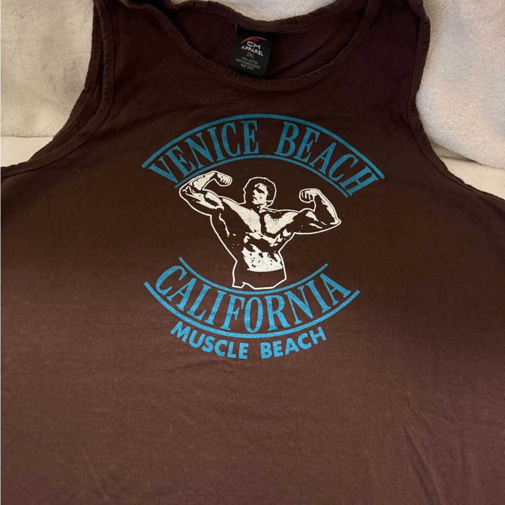 Venice beach Muscle Shirt in dark brown - Picture 2 of 3